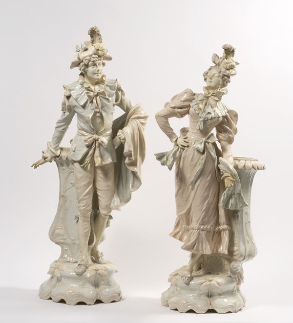 Due grandi vasi in ceramica   (Liberty.)  - Auction Parade III - XIX and XX Century Paintings and Sculptures - Casa d'aste Farsettiarte