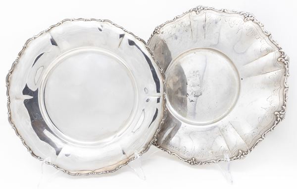 Due piatti circolari in argento  - Asta L'Arte della Tavola - Casa d'aste Farsettiarte