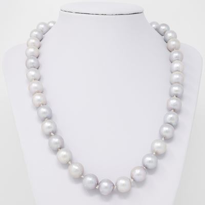 Collana di Perle di Fiume Grigie