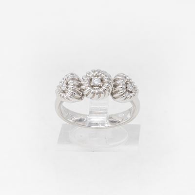 Damiani, Anello Trilogy in Oro Bianco e Brillanti