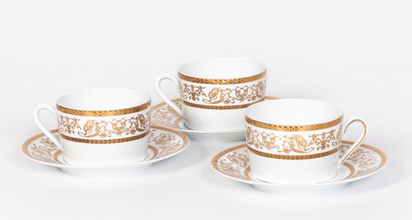 Otto tazze da tè con piattino Limoges "Viollet le Duc"  - Asta L'Arte della Tavola - Casa d'aste Farsettiarte