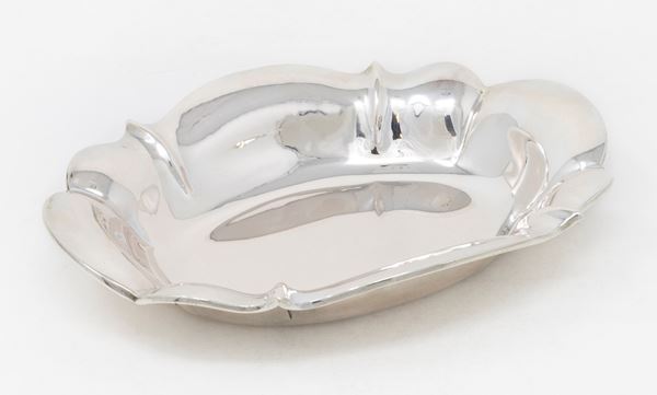 Micheletto Emilio & F. ciotola ovale in argento  - Asta PARADE IV - L'Arte della Tavola - Casa d'aste Farsettiarte
