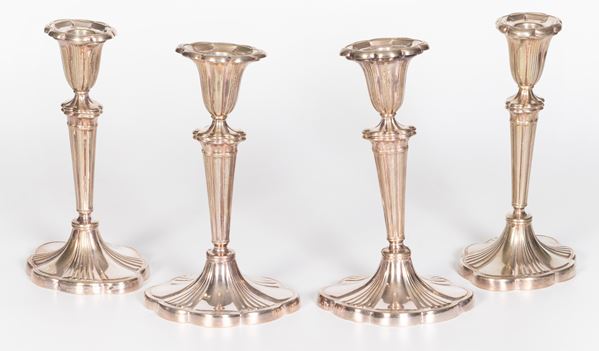 Gorham quattro candelieri in metallo argentato  - Auction PARADE IV - L'Arte della Tavola - Casa d'aste Farsettiarte