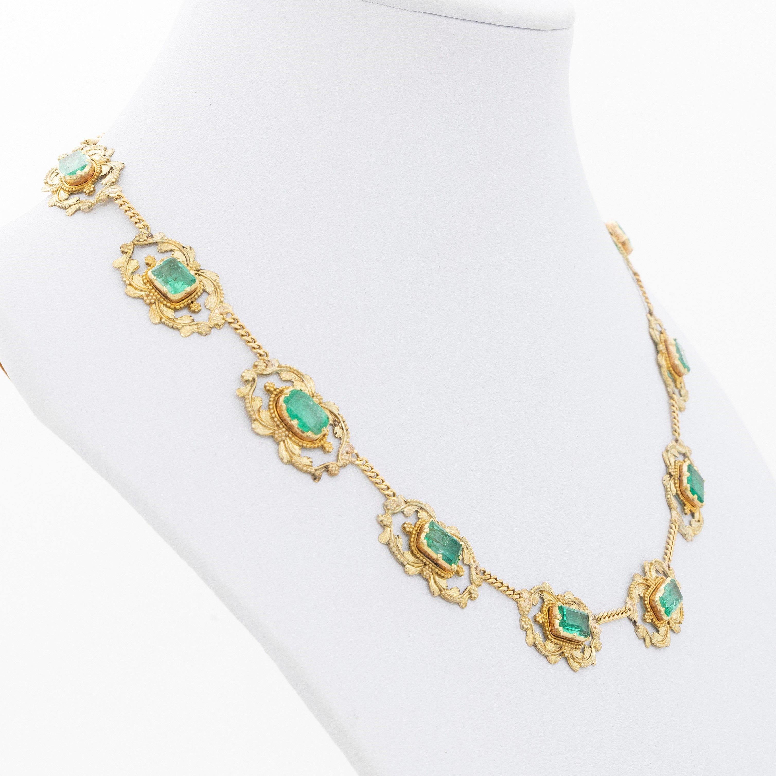 Demi Parure in Oro Giallo e Smeraldi