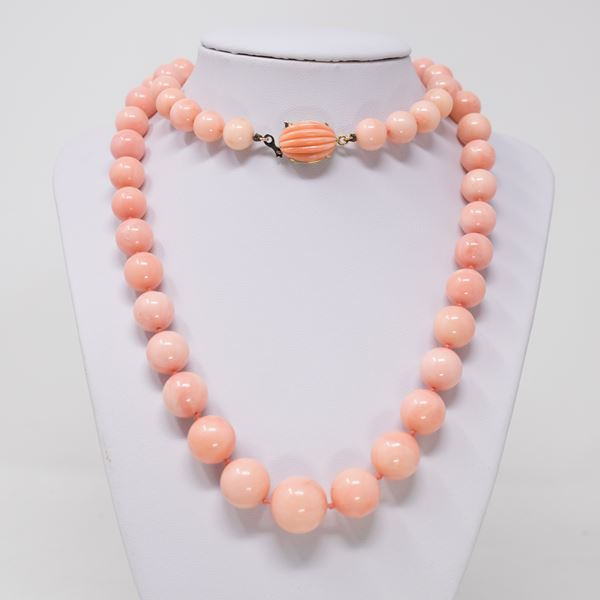 Collana in corallo rosa