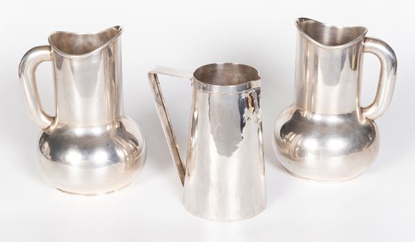 Tre oggetti in argento