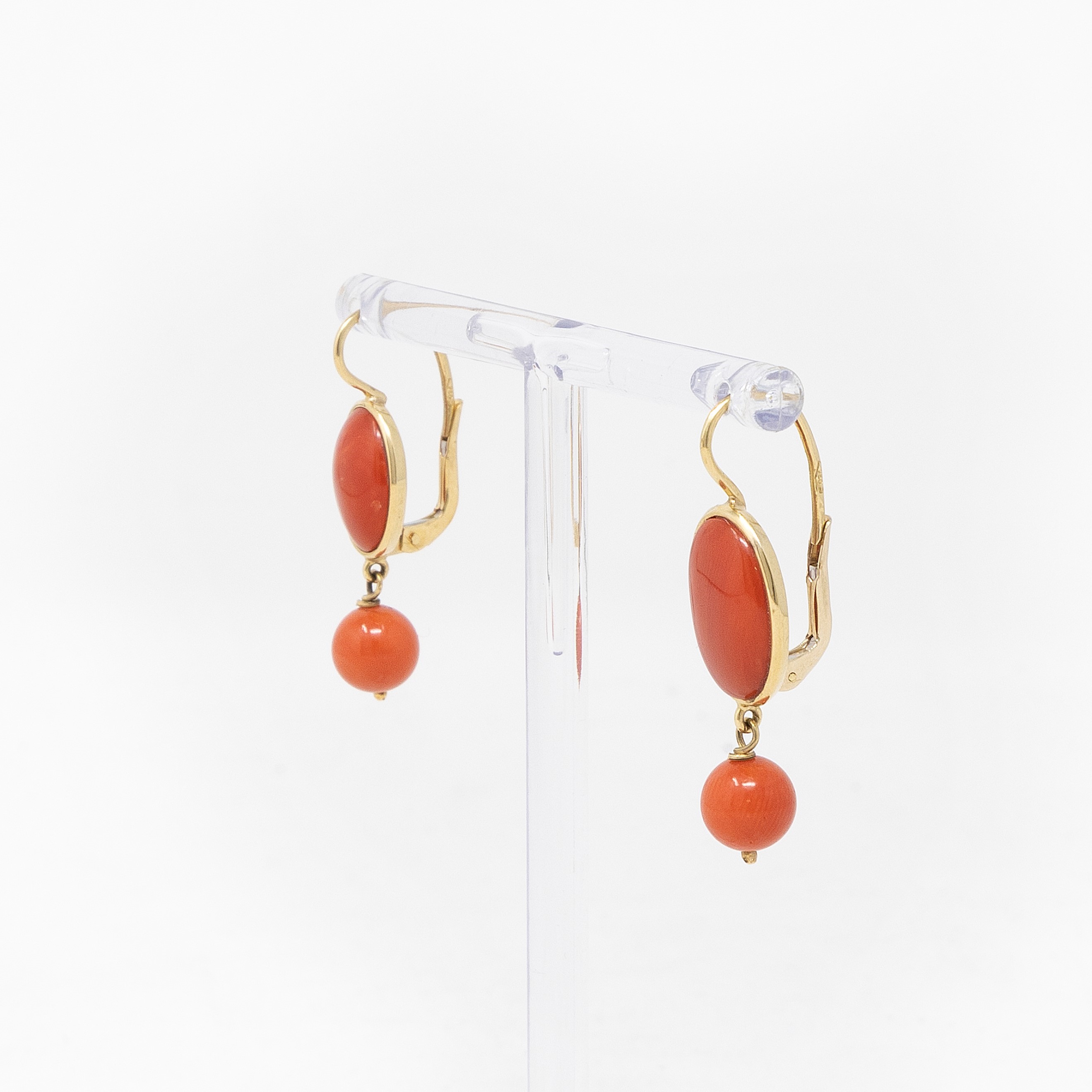 Orecchini Pendenti in Oro Giallo e Corallo Rosso