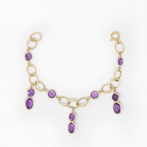 Bracciale in oro giallo e ametiste  - Auction Jewels and Watches - Casa d'aste Farsettiarte
