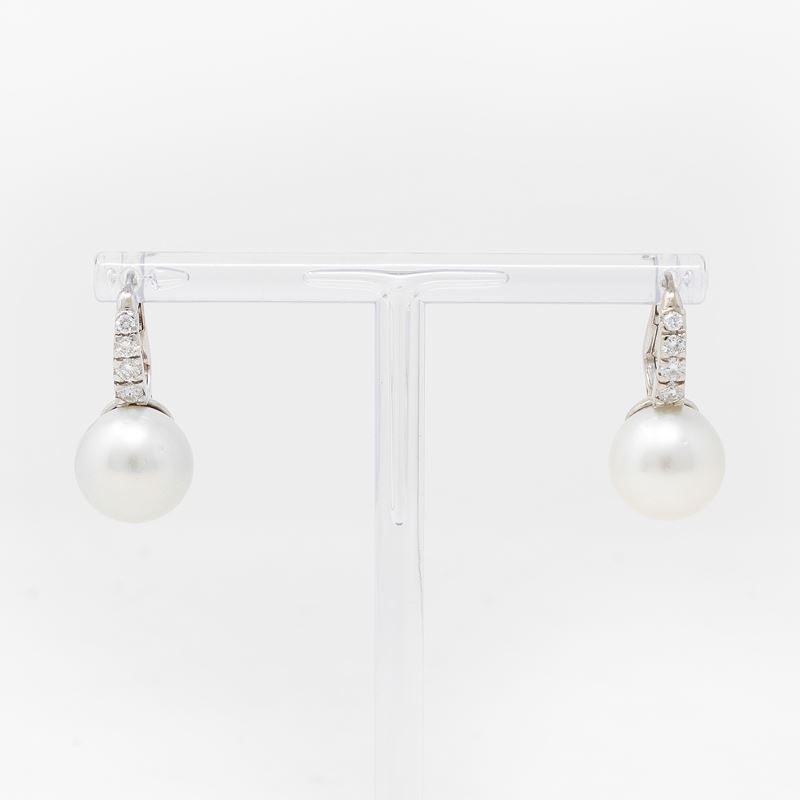 Orecchini in Oro Bianco con Perle Australiane