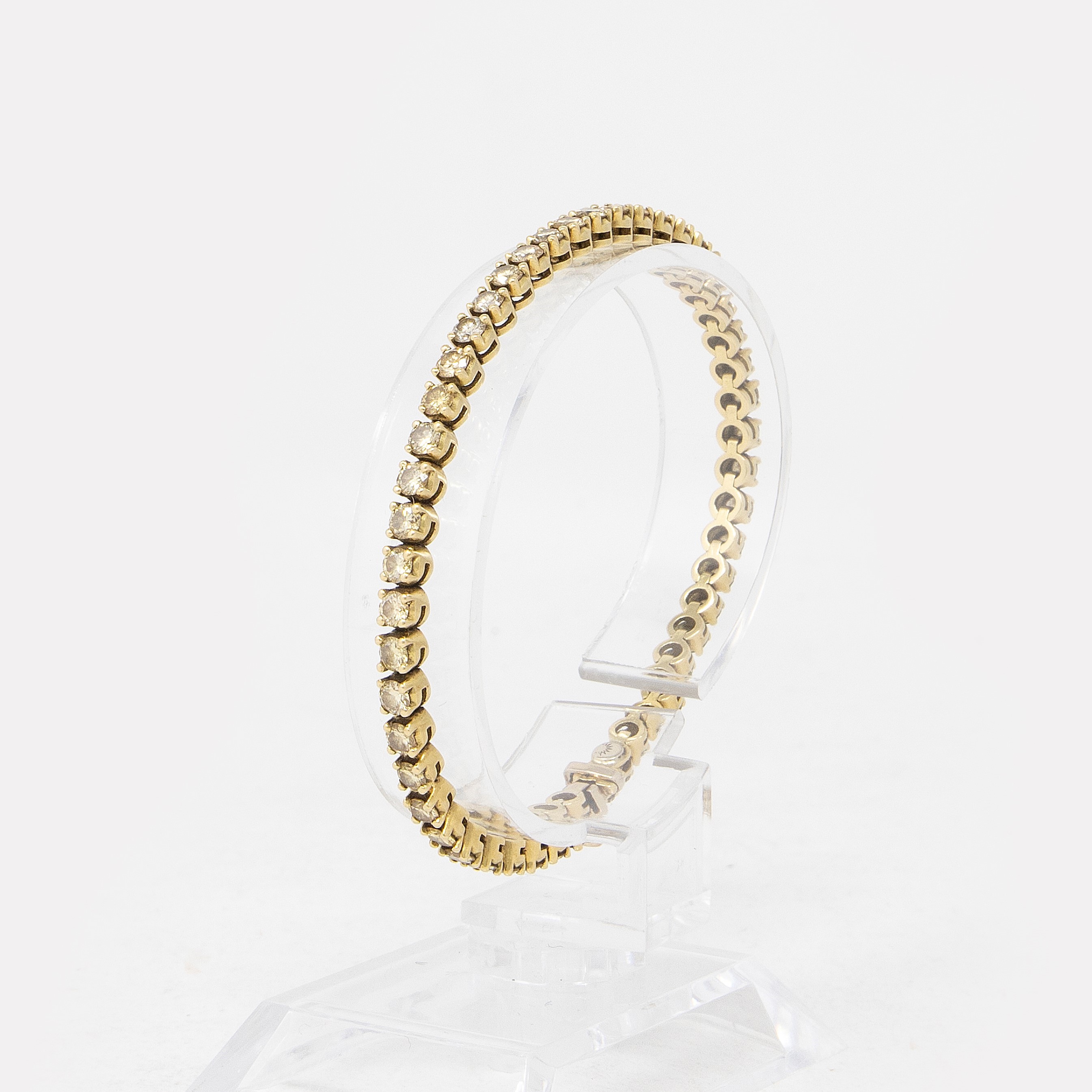 Carati, Bracciale Tennis in Oro Giallo con Diamanti