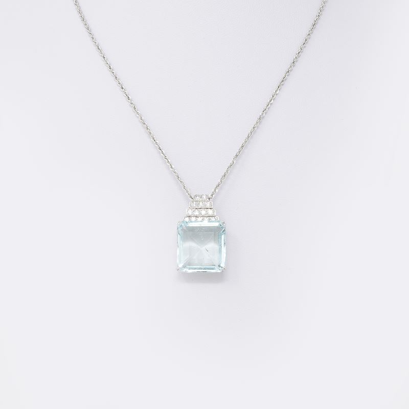 Pendente Geometrico in Oro Bianco con Acquamarina e Diamanti