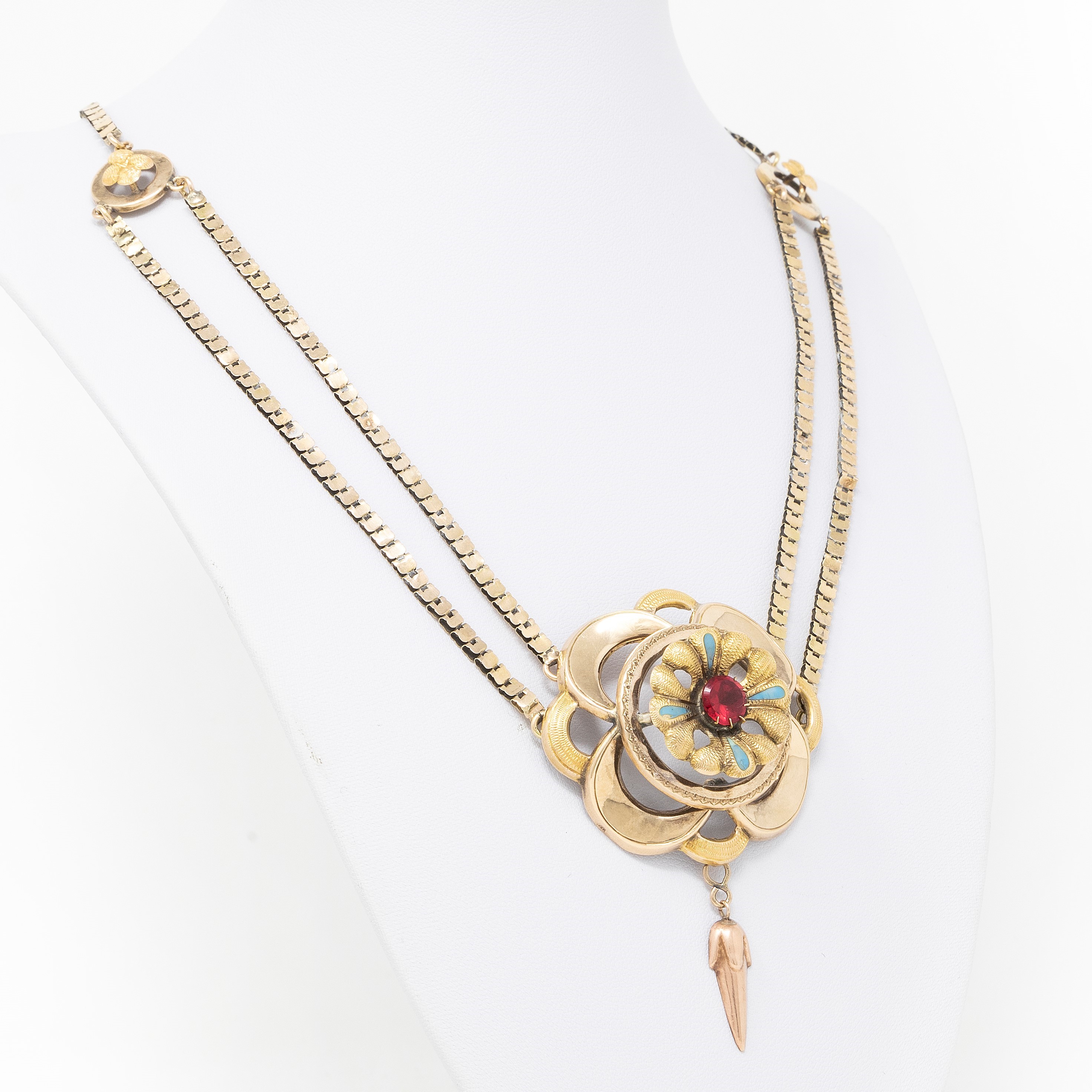 Antica Collana in Oro Giallo con Smalto e Pietra Rossa