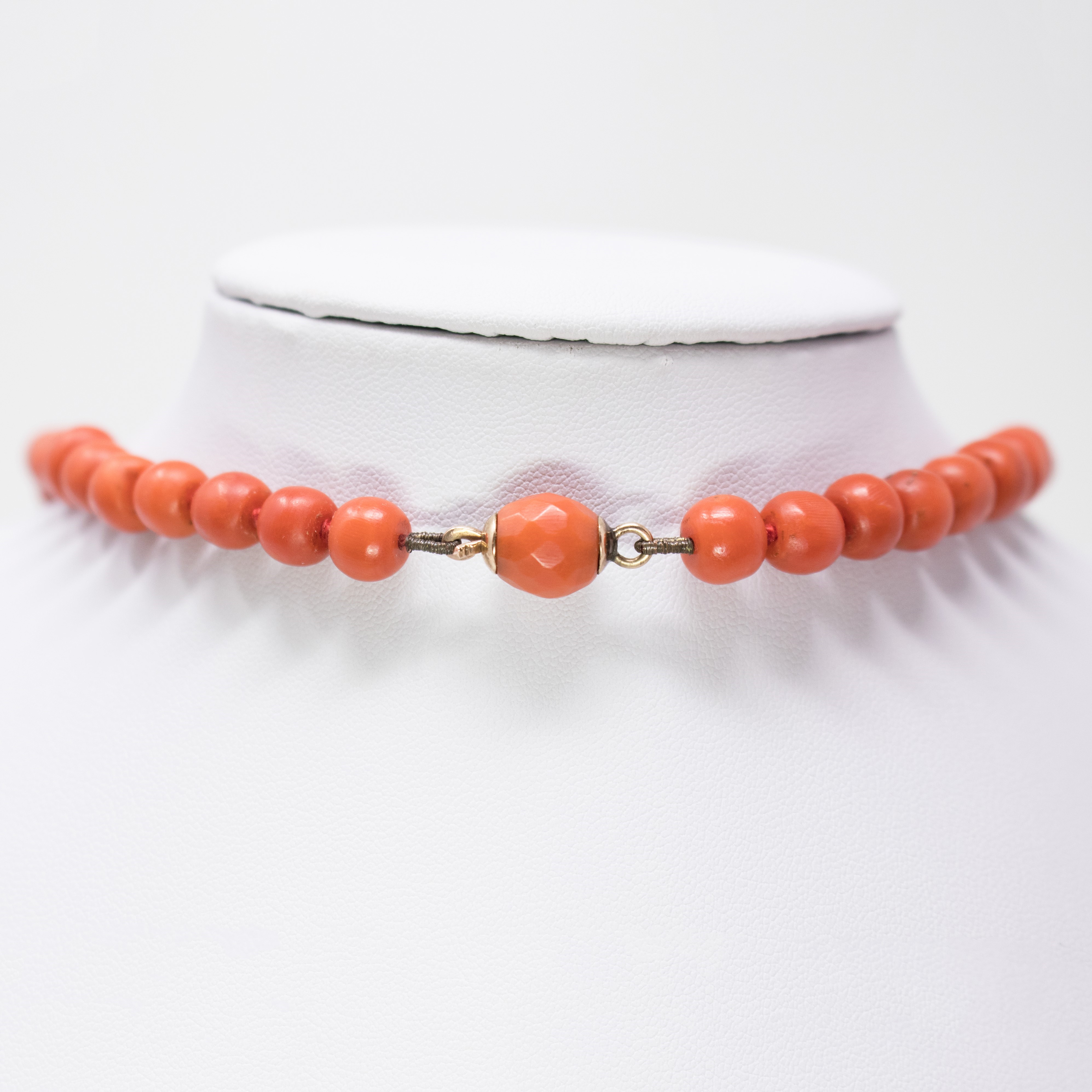 Antica Collana in Corallo Rosso-arancio