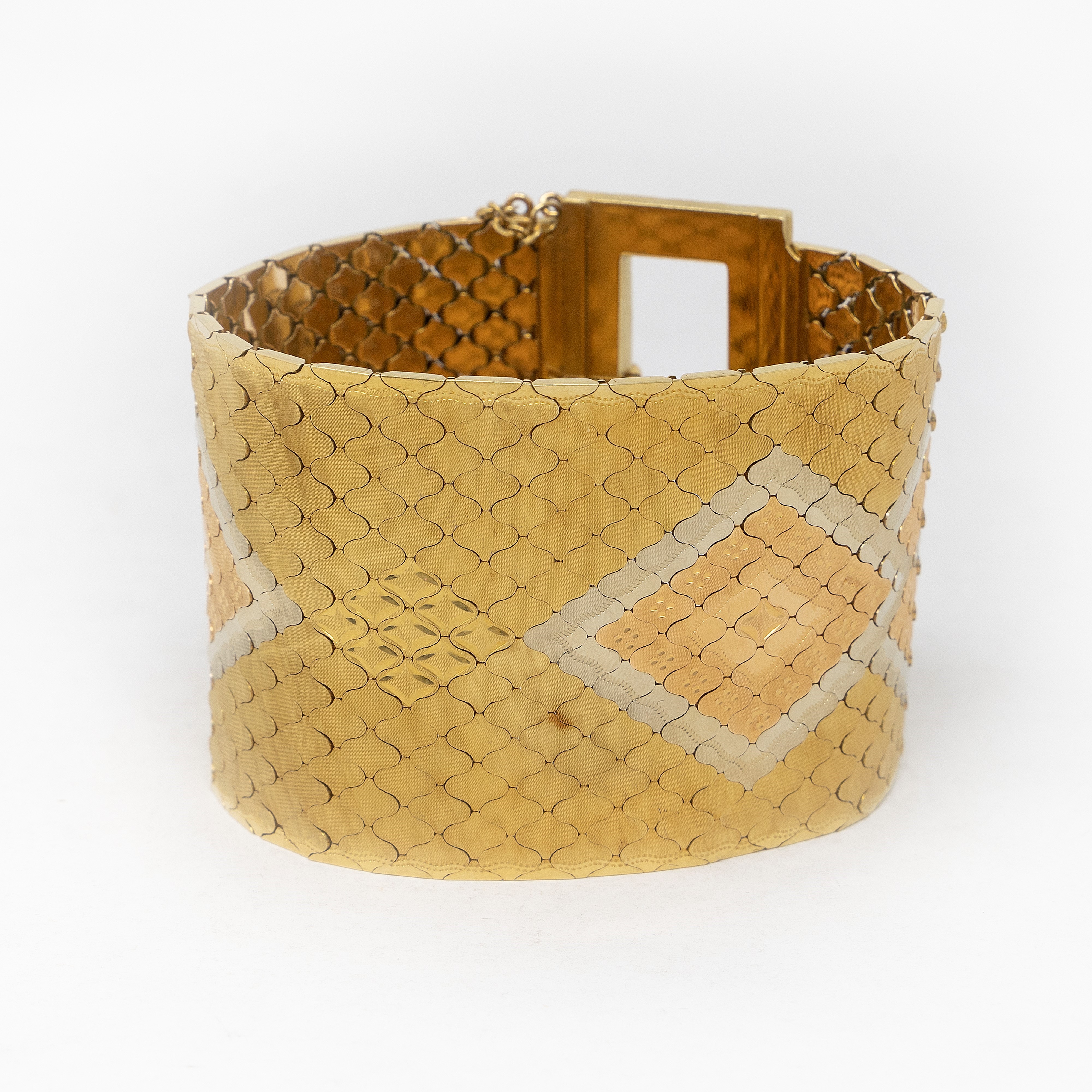 Bracciale a Fascia Flessibile a Nido D'ape in Oro Giallo Satinato