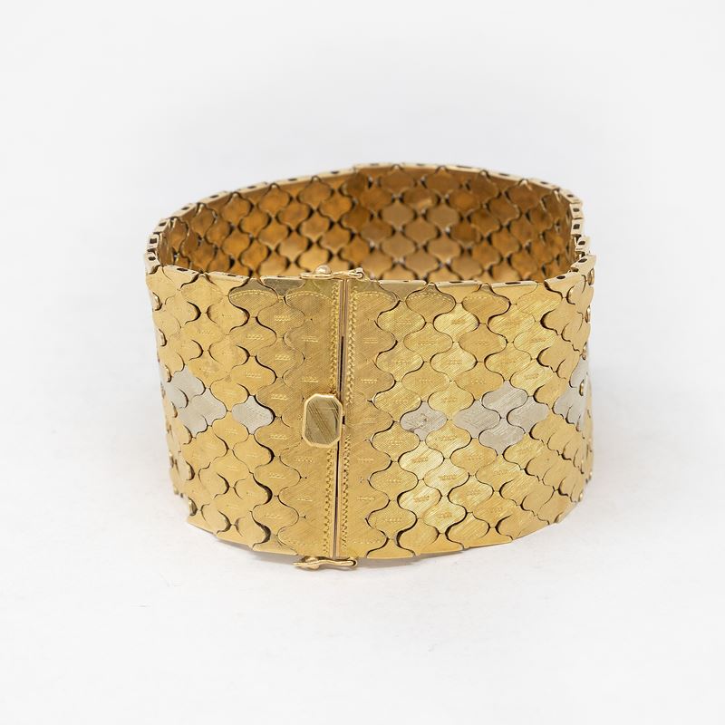Bracciale a Fascia Flessibile a Nido D'ape in Oro Giallo Satinato
