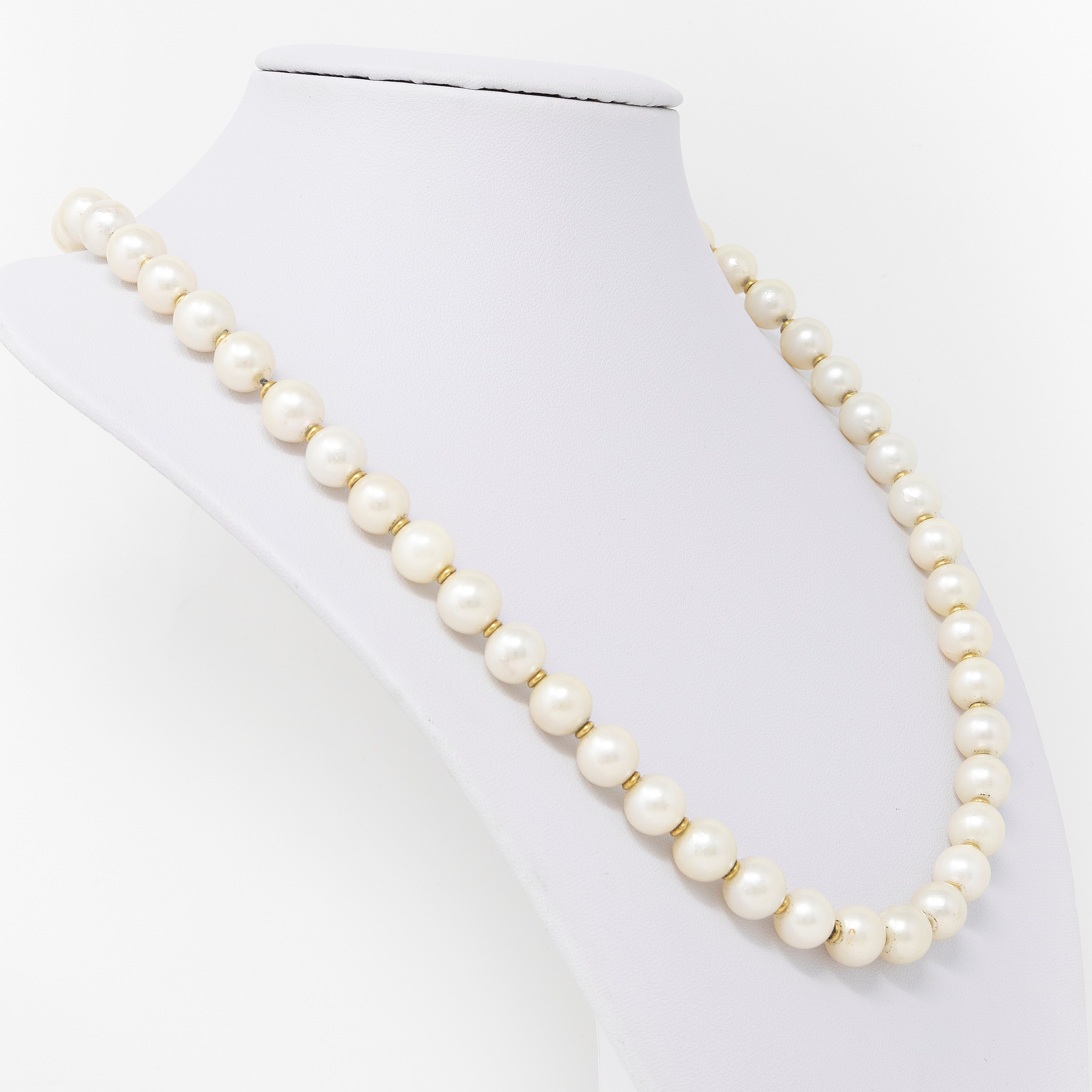 Collana di Perle Coltivate e Oro Giallo