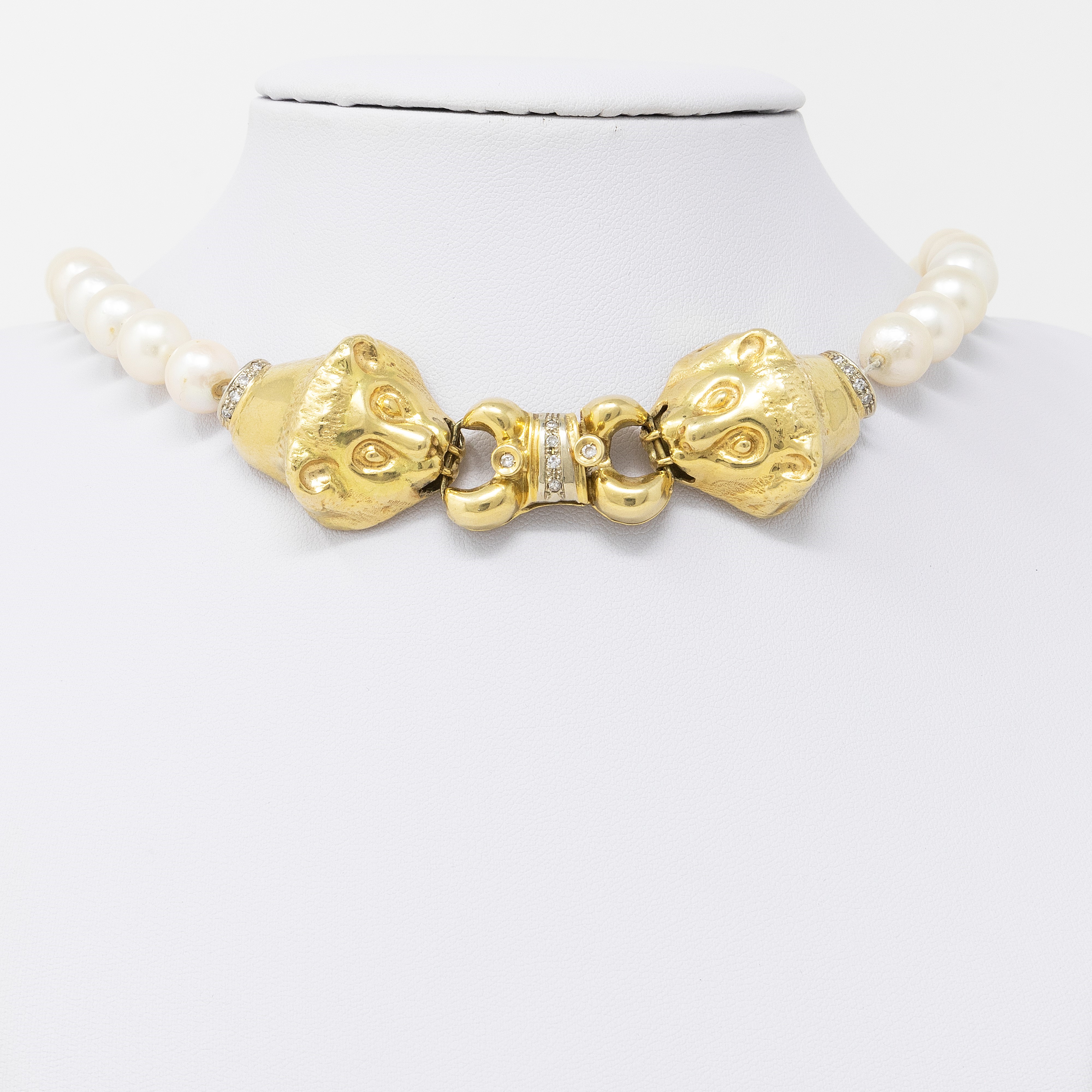 Collana di Perle Coltivate e Oro Giallo