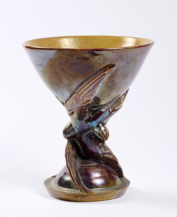 Ercole Drei, Coppa in ceramica iridescente