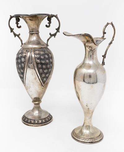 Due Vasetti Portafiori in Argento