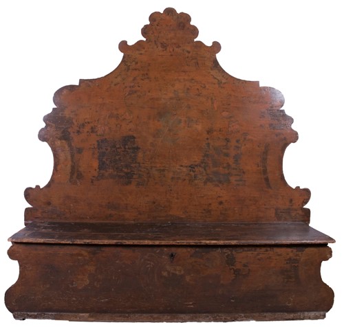 Coppia di Cassapanche Monumentali in Legno