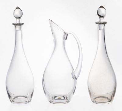 Coppia Bottiglie e una Brocca in Cristallo Trasparente Baccarat "dom Pérignon"
