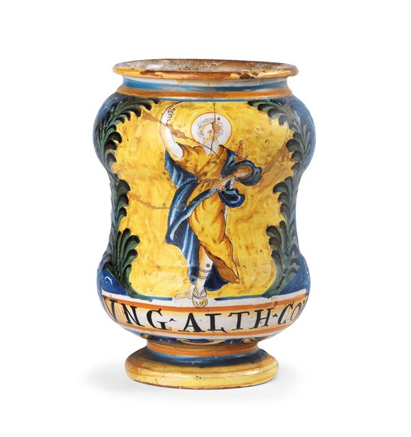 Albarello in maiolica policroma  - Auction Important Furnishings, Majolica, Sculptures and Ancient Paintings - Casa d'aste Farsettiarte