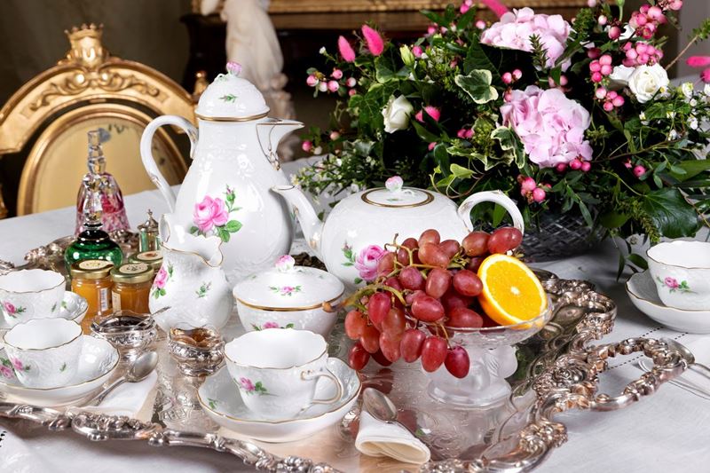 Servizio da Caffè e Tè in Porcellana Meissen "rote Rose"