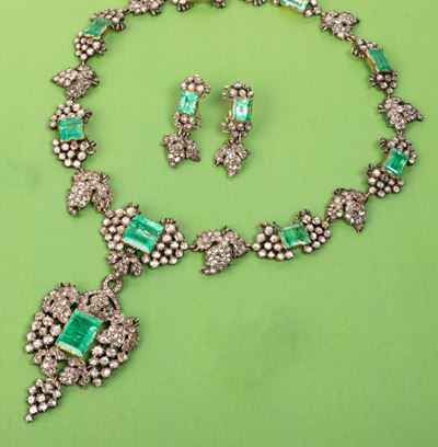 Demi Parure in Oro Giallo, Argento, Smeraldi e Diamanti