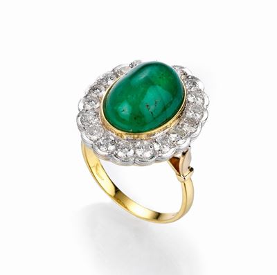 Anello in Oro Bianco e Giallo con Smeraldo e Diamanti