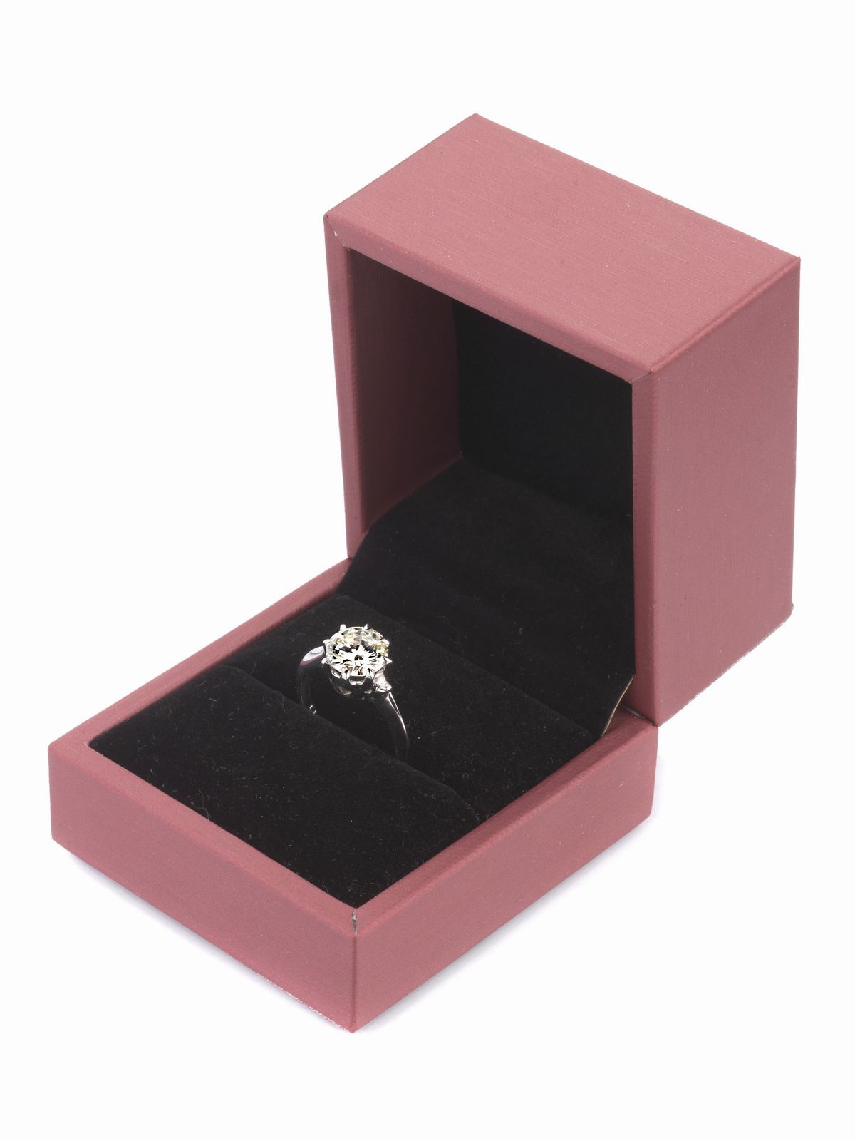 Anello in Oro Bianco con Diamante Solitario