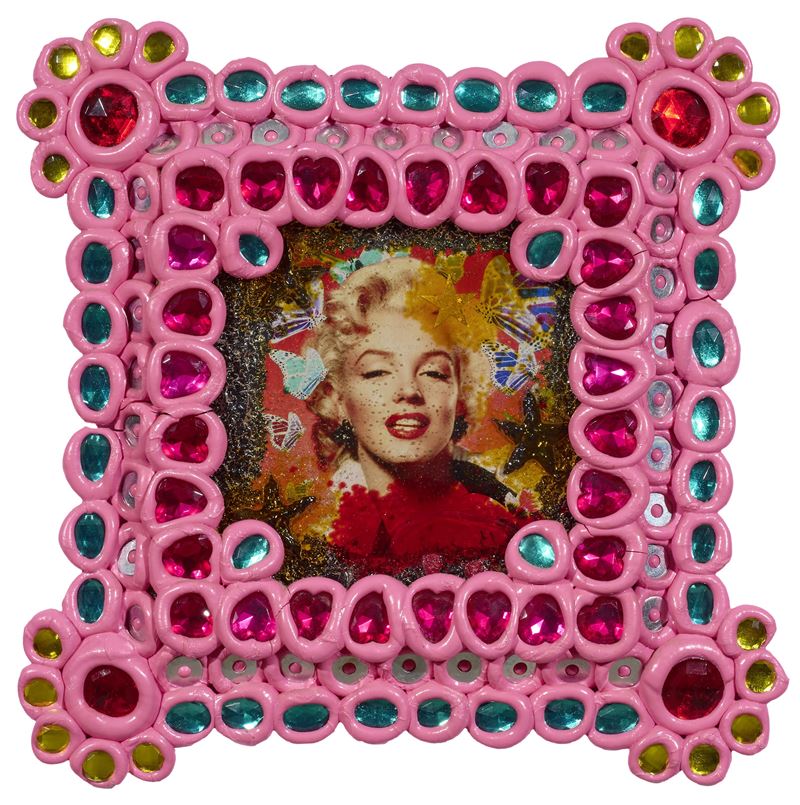Omar Ronda - Marilyn Iron Frozen, Metallo e plastica con inclusione di foto in resina, 2011