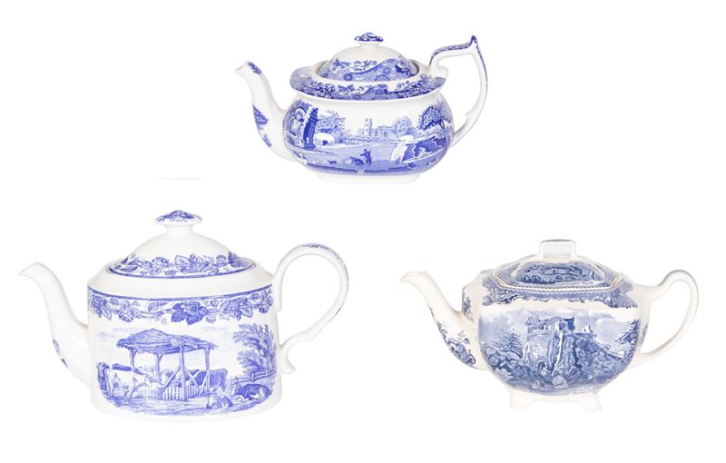 Tre Teiere in Ceramica