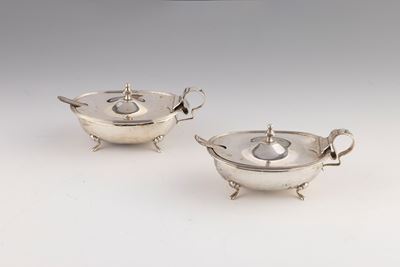 Coppia di Formaggiere in Argento