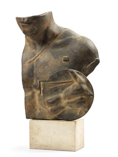 Demi Bust Bouclier