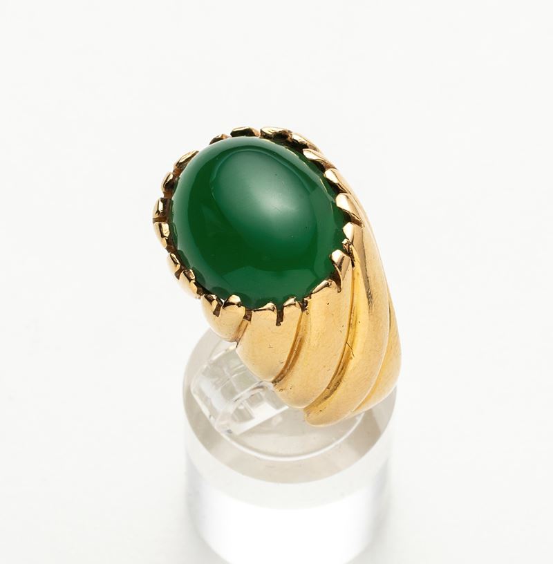 Anello in Oro Giallo e Calcedonio Verde