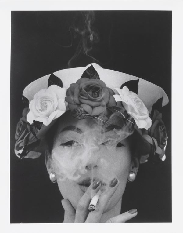 William Klein - Hat + 5 Roses