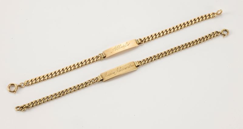 Due Braccialetti a Maglia Groumette in Oro Giallo