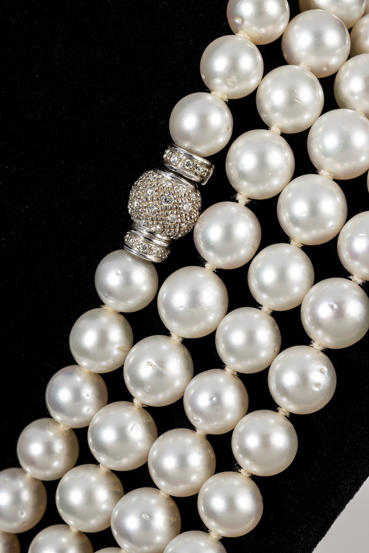 Lunga Collana di Perle Akoya