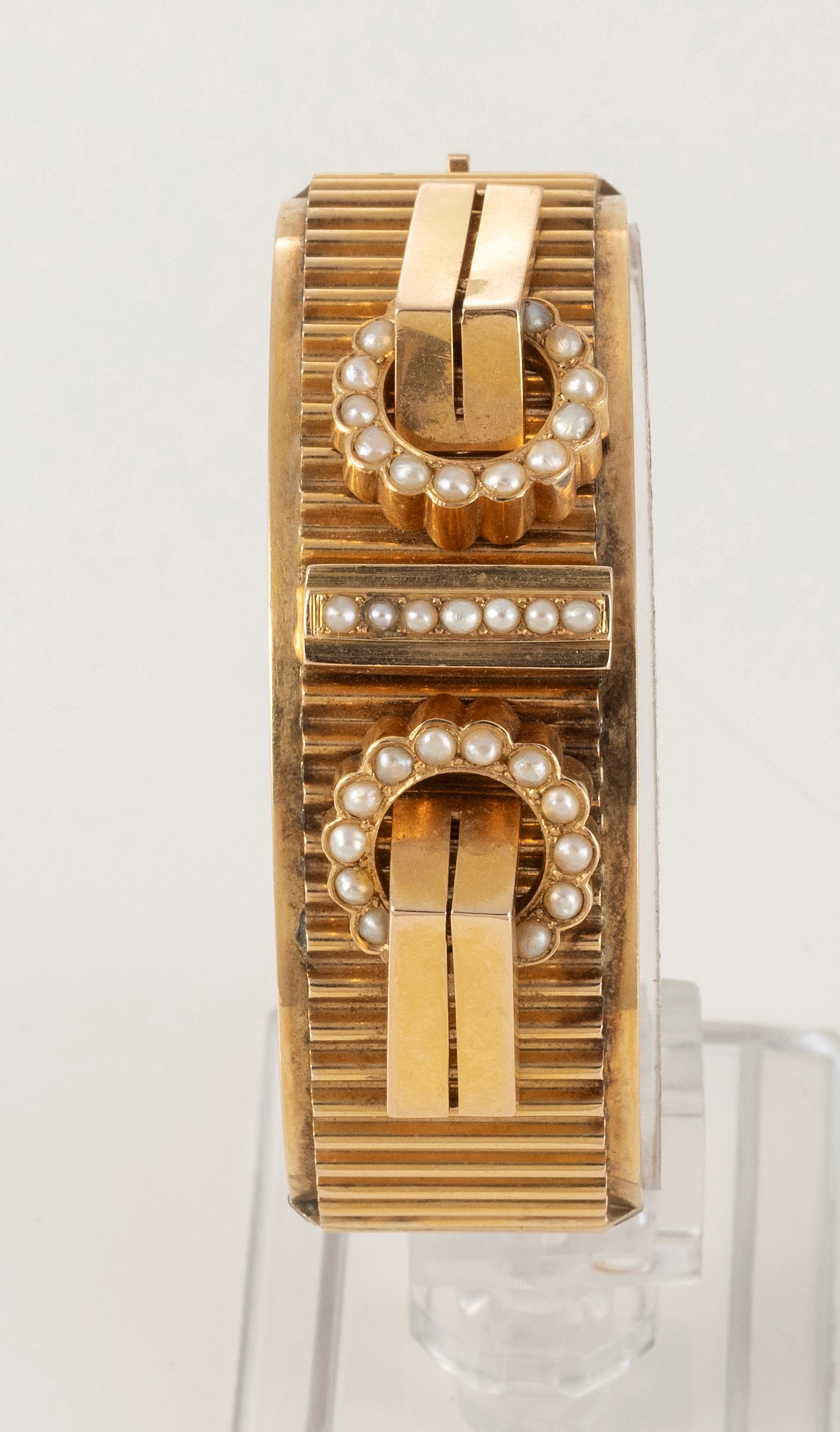 Antico Bracciale Rigido in Oro Rosso
