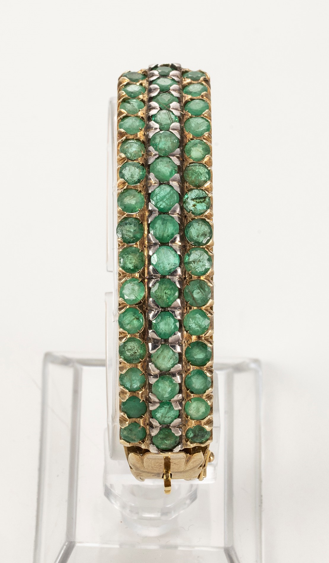 Bracciale a Cerchio Rigido in Oro con Smeraldi