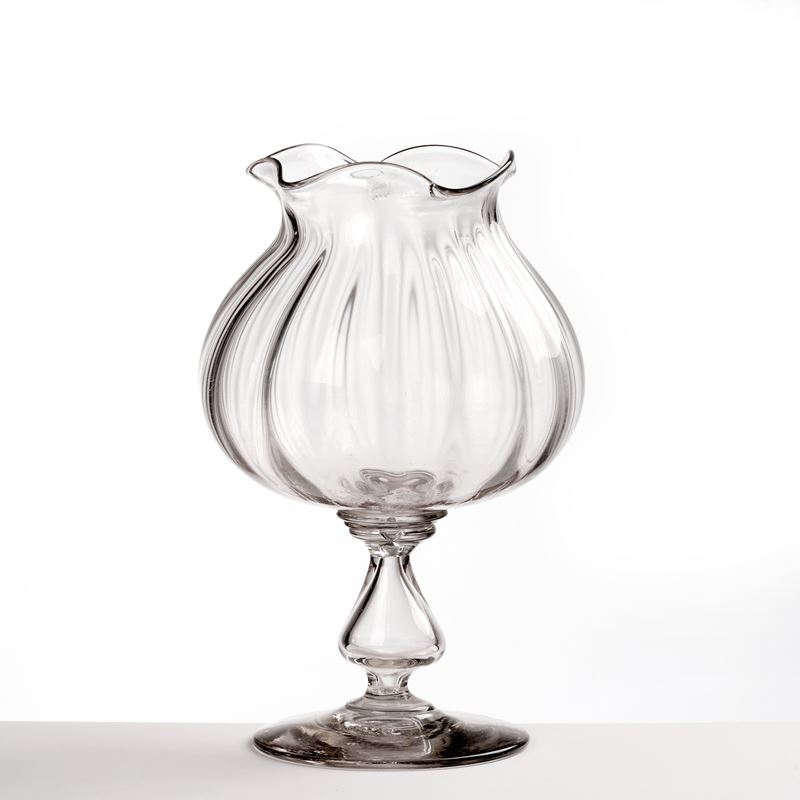 Vaso Globulare in Vetro con Bordo Mosso