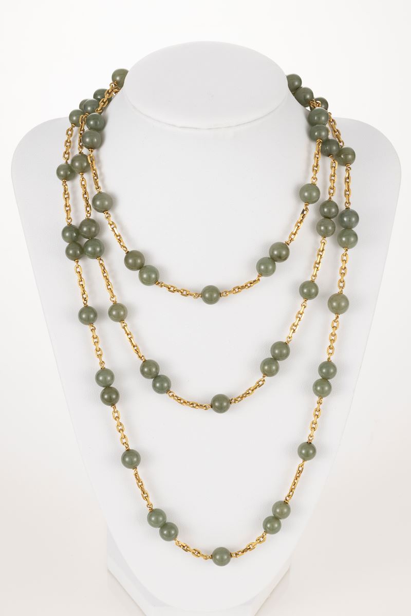 Lunga collana a maglia morbida in oro e diaspro verde