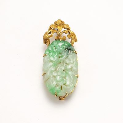 Pendente-spilla in Oro Giallo Satinato con Giadeite