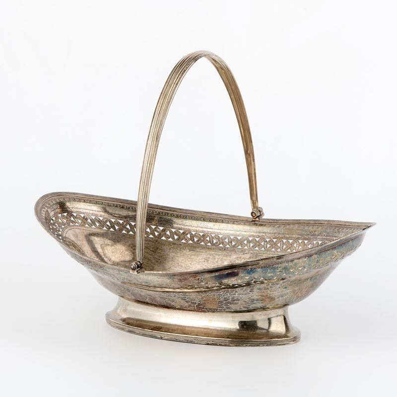 Cestina ovale in argento