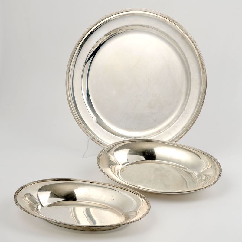 Tre vassoi in argento