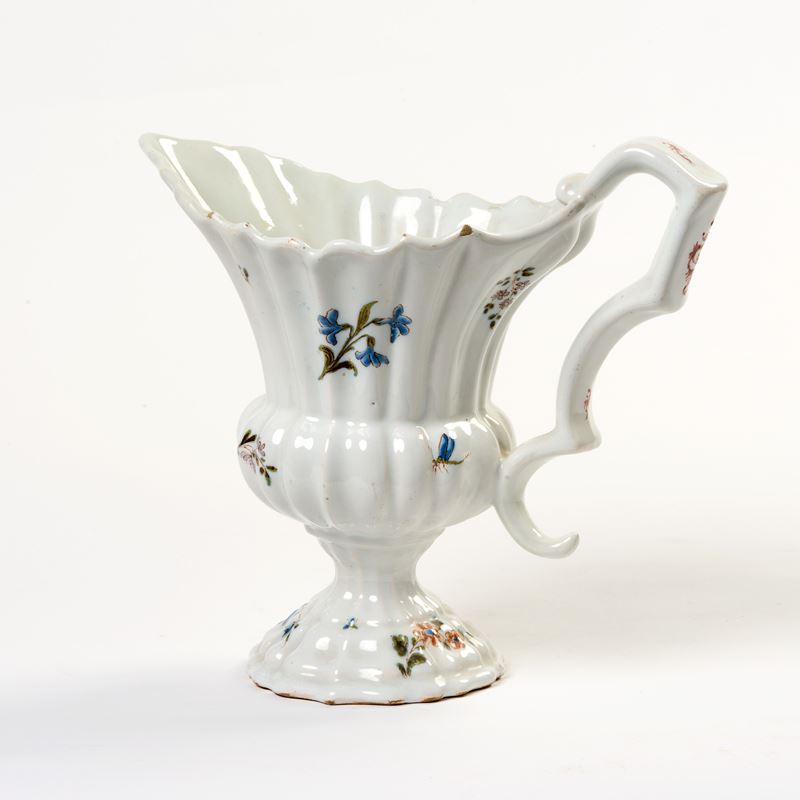 Versatorio in maiolica policroma