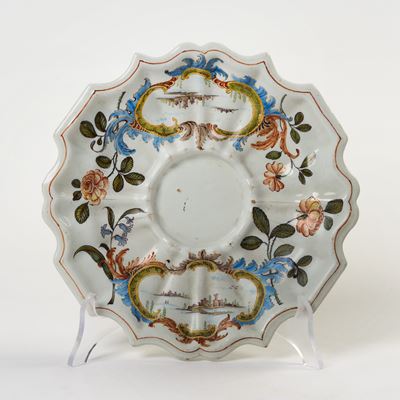 Piatto Umbonato in Maiolica Policroma