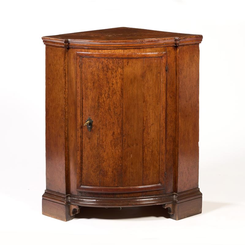 Angoliera in legno di noce