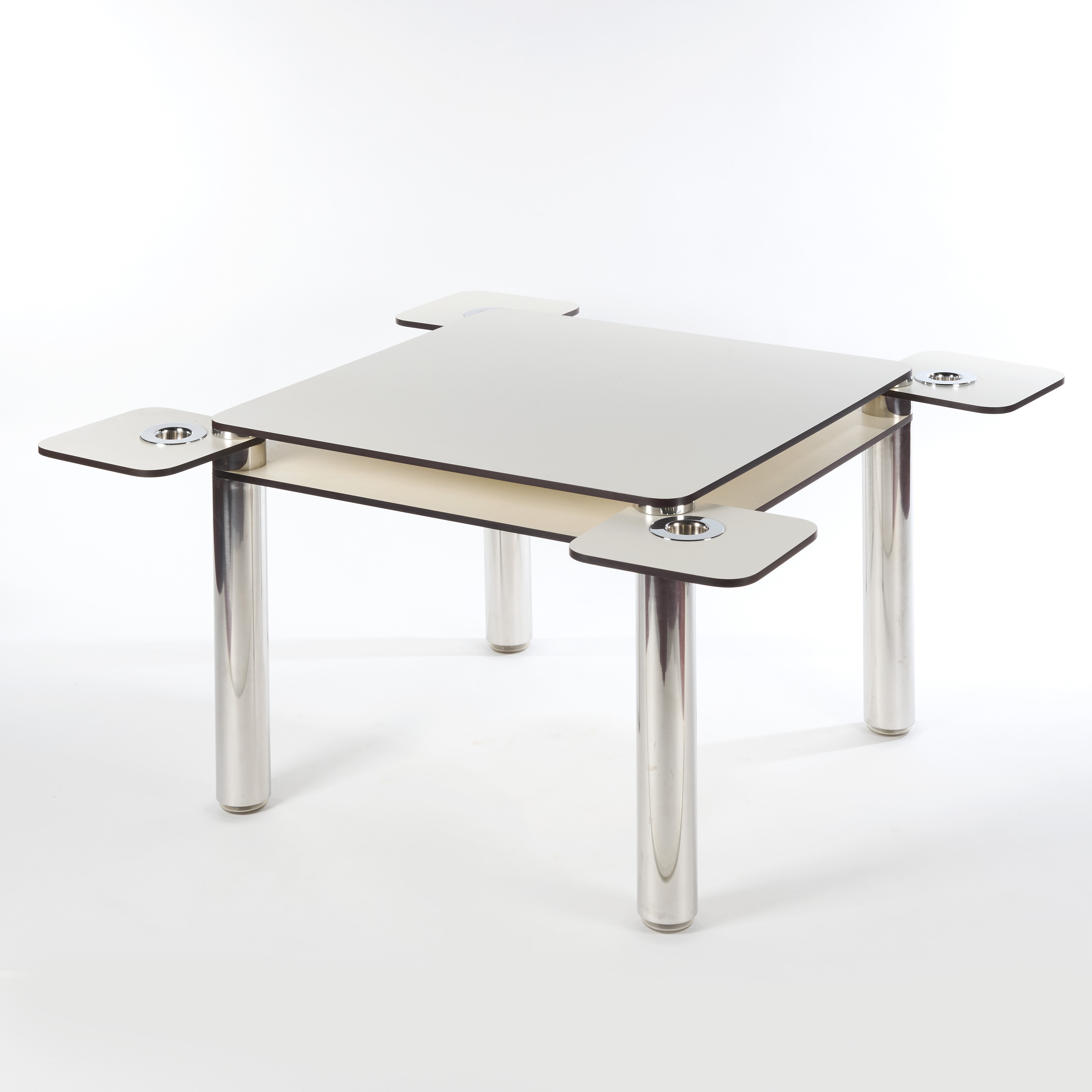 Tavolino “Poker”