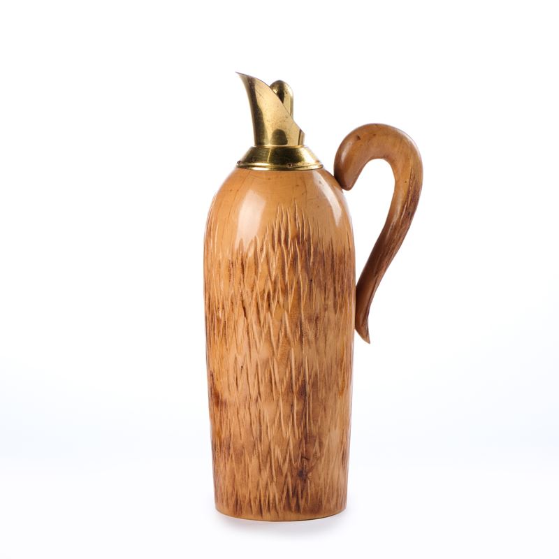 Thermos in legno intagliato e ottone